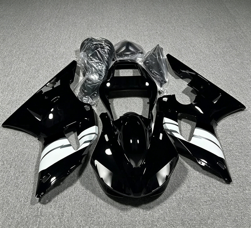 4 هدايا جديدة من طقم حواجز اله - مراجعة Model Kit Yamaha R1 وسعره