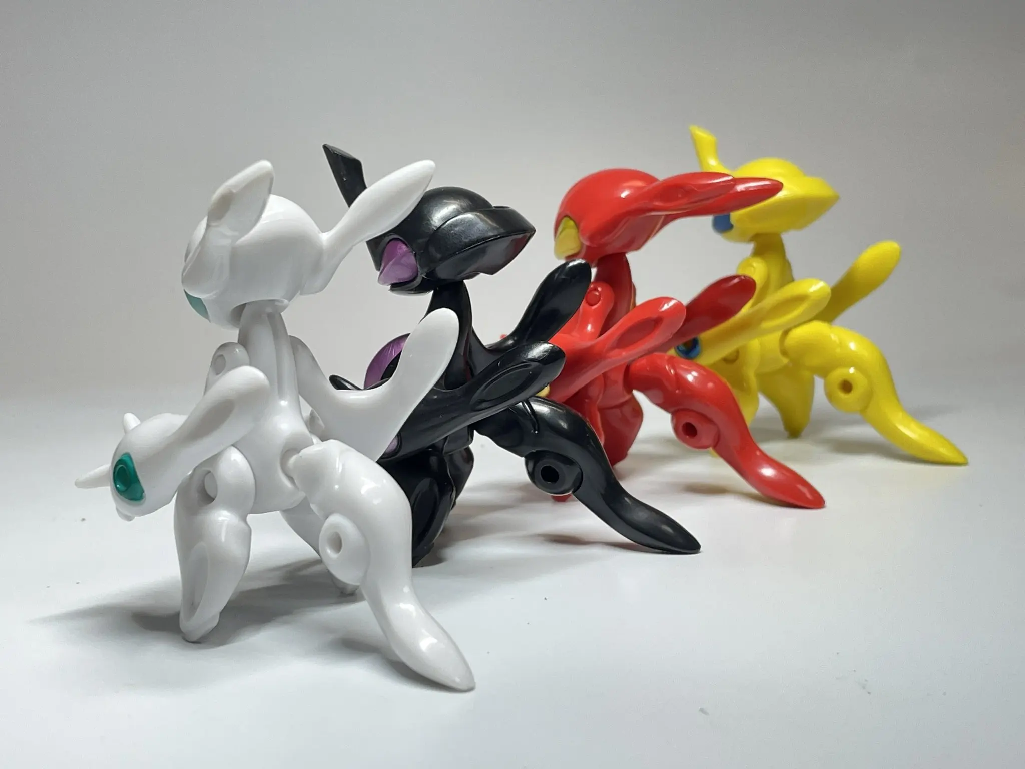 ألعاب كبسولة SO-TA، شخصيات روب - مراجعة Model Kit Dragon وسعره