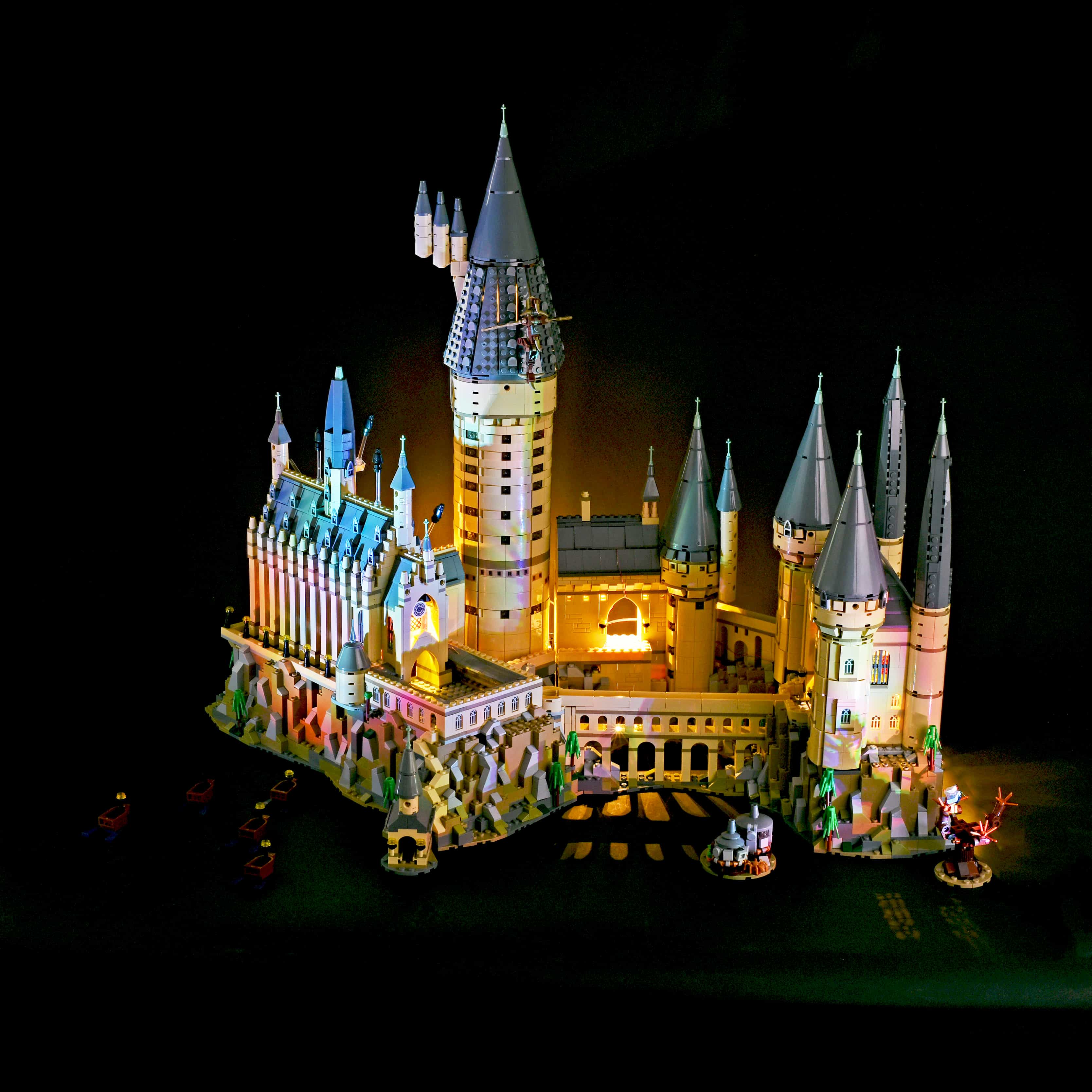 مجموعة إضاءة LED إبداعية متواف - مراجعة Model Kit Harry Potter وسعره